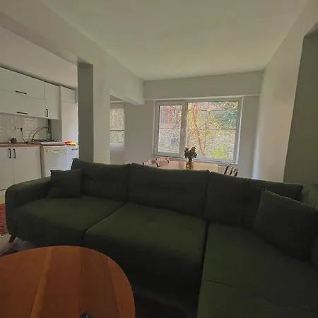 2+1 Garden Floor In Besiktas Istanbul